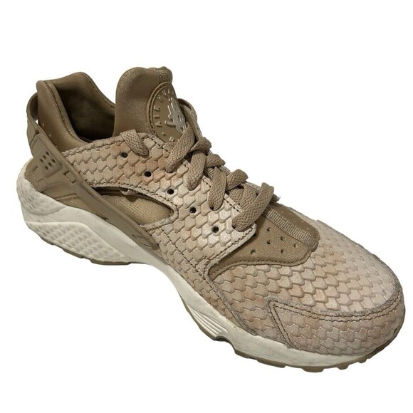 Nike Air Huarache Snakeskin Beige Lace Up Running Sneaker Womens Sz 7 / … - Picture 1 of 11
